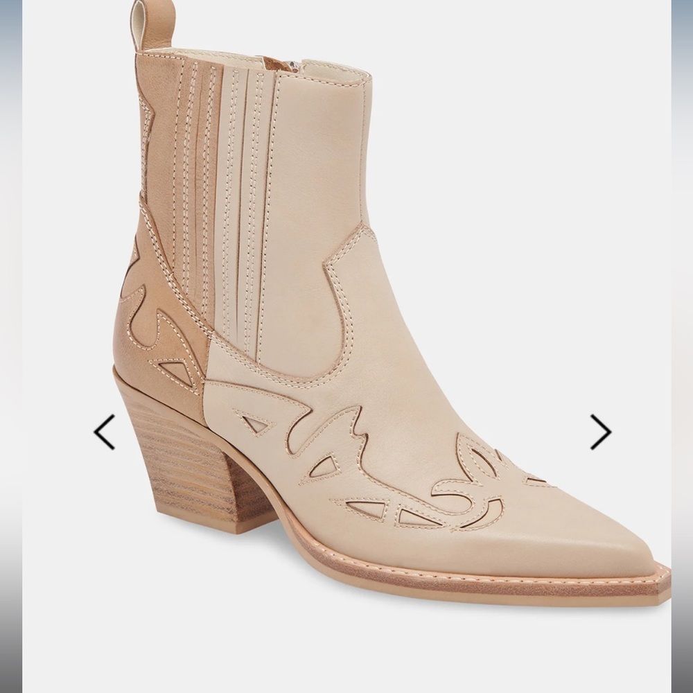 NEW Dolce Vita Ramson Western Ankle Boots Dune Nubuck Tan